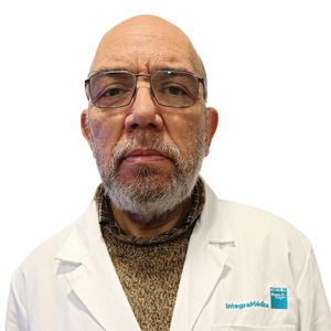 Dr(a) Eric Nelson Godoy Flores