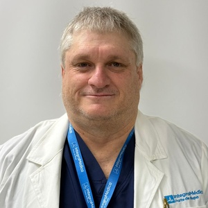 Dr(a) Jose Miguel Olano Cucalon