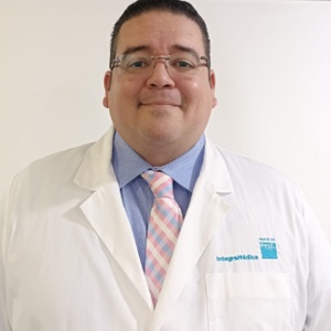 Dr(a) Eleazar Eduardo Grateron Cedeño