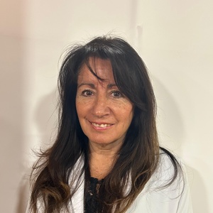 Dr(a) Nelida Emilia Luengo Ahumada