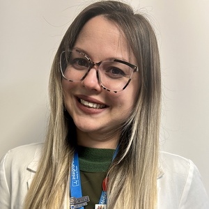 Dr(a) Yelitza Segredo Bravo