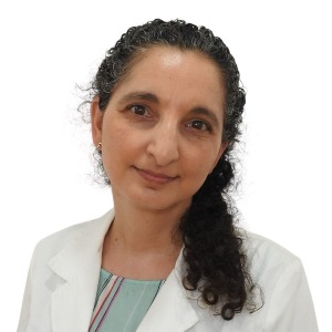 Dr(a) Maria Alejandra Carmi Karmy