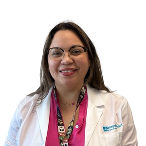Dr(a) Karlin Maryualit Reyes Gonzalez