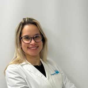 Dr(a) Florangel Escalante Uzcategui