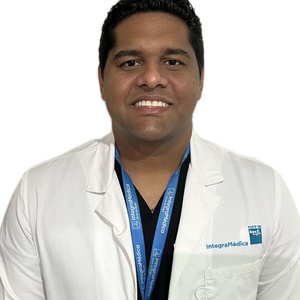Dr(a) Enrique Alfonso Duran Mardini