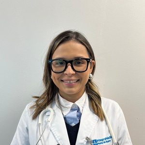 Dr(a) Nahara Isabel Colina Rodriguez