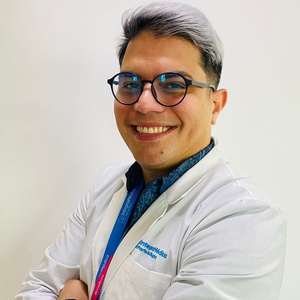 Dr(a) Trino Alejandro Velasquez Ortiz