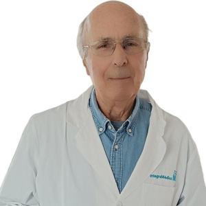 Dr(a) Juan Santiago Julio Salvador Muzzo Benavides