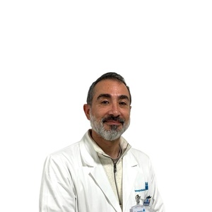 Dr(a) Rodrigo Hernan Urbina San Martin