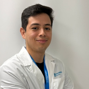 Dr(a) Gabriel Leonel González Morgado