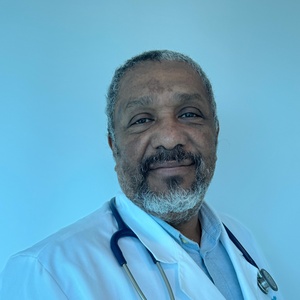 Dr(a) Galo Fernando Ortega Wheatley