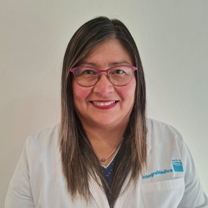 Dr(a) Lisette Alina Bartolome Mujica