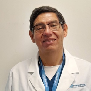 Dr(a) Weymar Ayala Maldonado