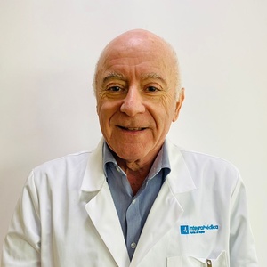 Dr(a) Jorge Luis Merino Alcaino