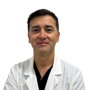Dr(a) Christian Eduardo Duran Besoain