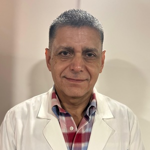 Dr(a) Fernando Rodrigo Bravo Mejias
