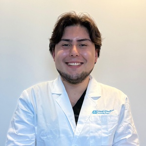 Dr(a) Enrique Ignacio Araneda Morales