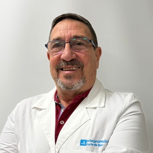 Dr(a) Jorge Tamayo Garcia