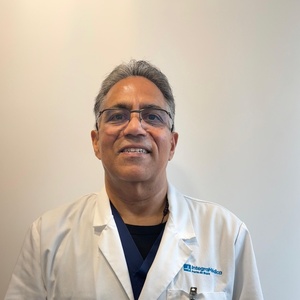 Dr(a) Jesus Rafael Motaban Perez