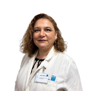 Dr(a) Irma Roxana Muñoz Carrasco