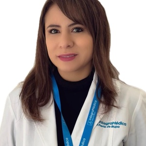 Dr(a) Rebeca Chavez Zenteno