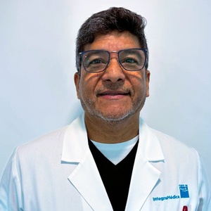 Dr(a) Washington Francisco Cedeño Delgado