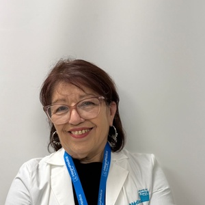 Dr(a) Ximena Del Carmen Salinas Campos