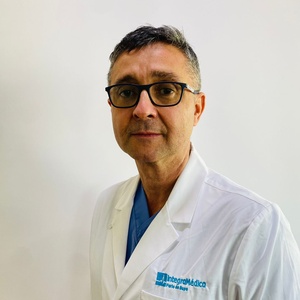 Dr(a) Richard Eduardo Mora Sosa