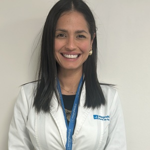 Dr(a) Gabriela Carolina Alfonzo Carmona