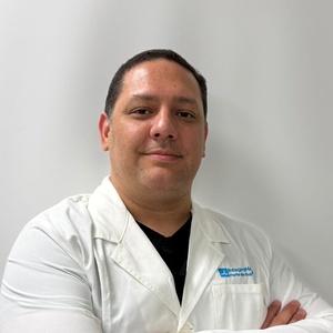 Dr(a) Felipe Andres Maestracci Boada