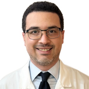 Dr(a) Carlos Elias Lindado Gutierrez