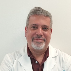 Dr(a) Sixto Ramon Figuera Yibirin