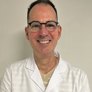 Dr(a) William Viera Ceballo