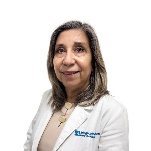 Dr(a) Monica Perez Pincheira