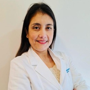 Dr(a) Fabiola Andrea Gallegos Gallardo