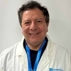 Dr(a) Hugo Giovanni Abendaño Mancini