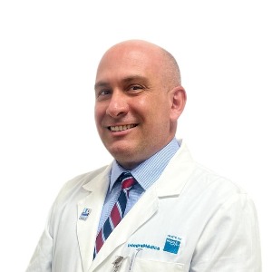 Dr(a) Pablo Andres Oyanedel Muñoz