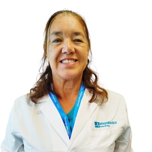 Dr(a) Karin Luisa Bauer Verdugo
