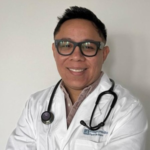 Dr(a) Jose De Jesus Lazo Romero