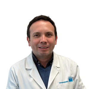 Dr(a) Edwin Ramiro Oviedo Rojas